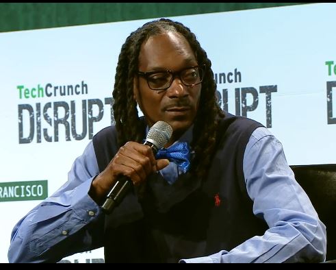 Snoop Dogg's Merry Jane Cannabis Media Platform Unveiled at TechCrunch  Disrupt – New Cannabis Ventures